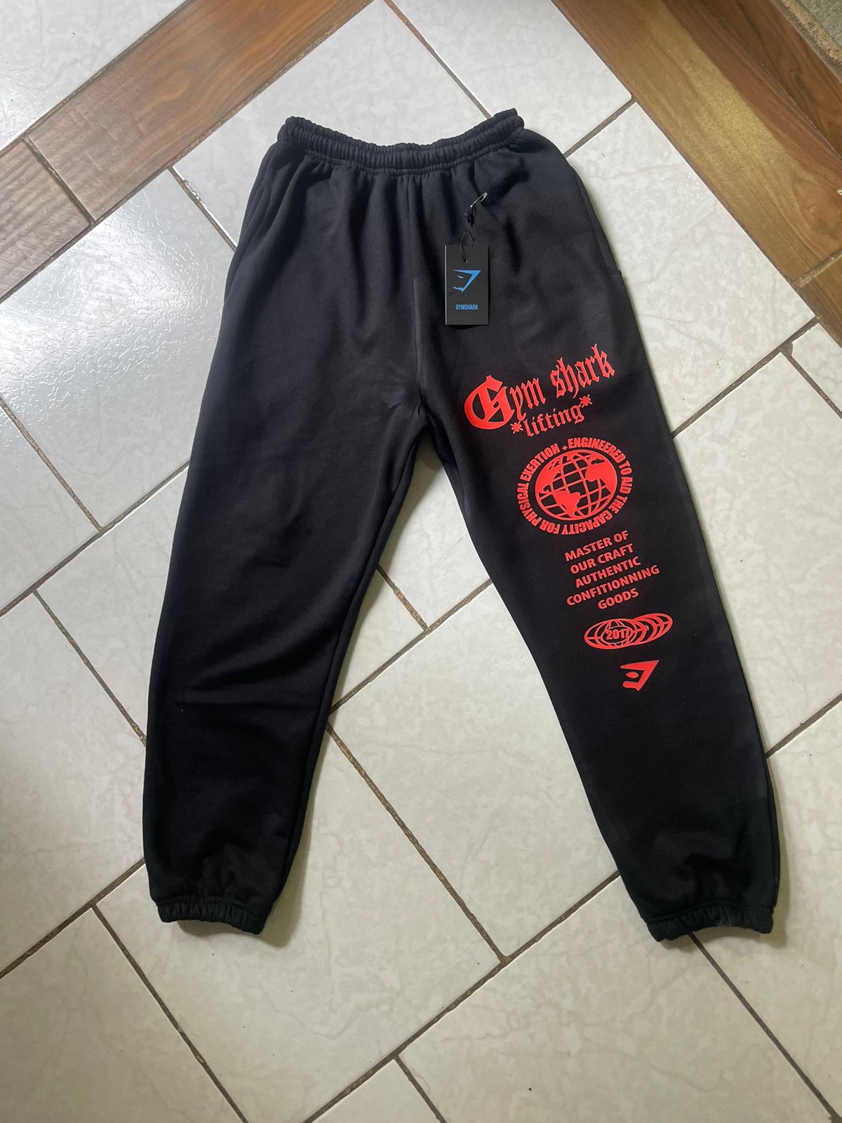 Pans JOGGER YOUNGLA, GYMSHARK Y DARCSPORT