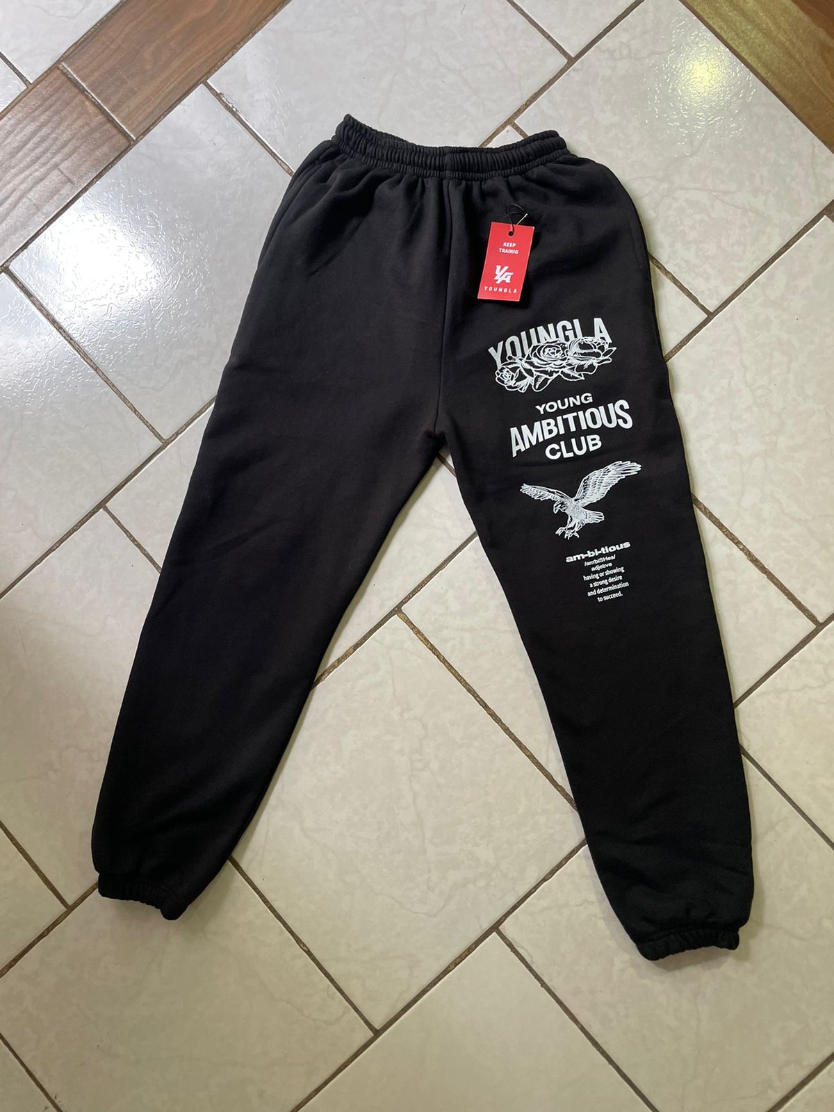 Pans JOGGER YOUNGLA, GYMSHARK Y DARCSPORT